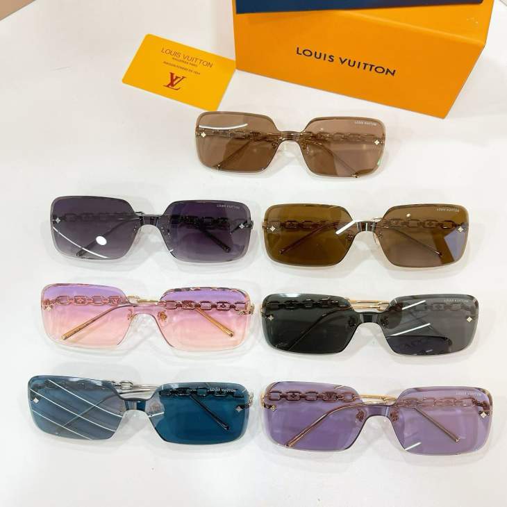 Picture of Louis Vuitton Sunglasses _SKUfw79615916fw